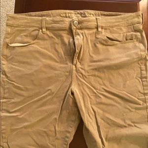 American Eagle Super Super Stretch Khakis